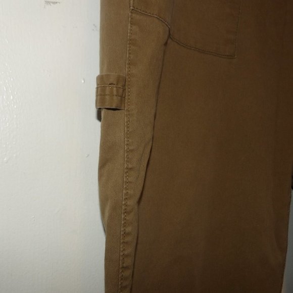 Good Condition Old Navy Cropped Cargo Pants Sz 12 - Picture 5 of 9